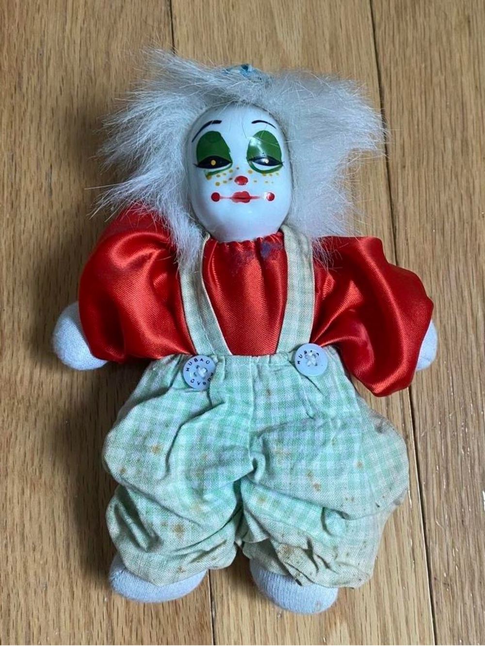 1980s vintage hubao Cuba clown doll with white hair and green outfit